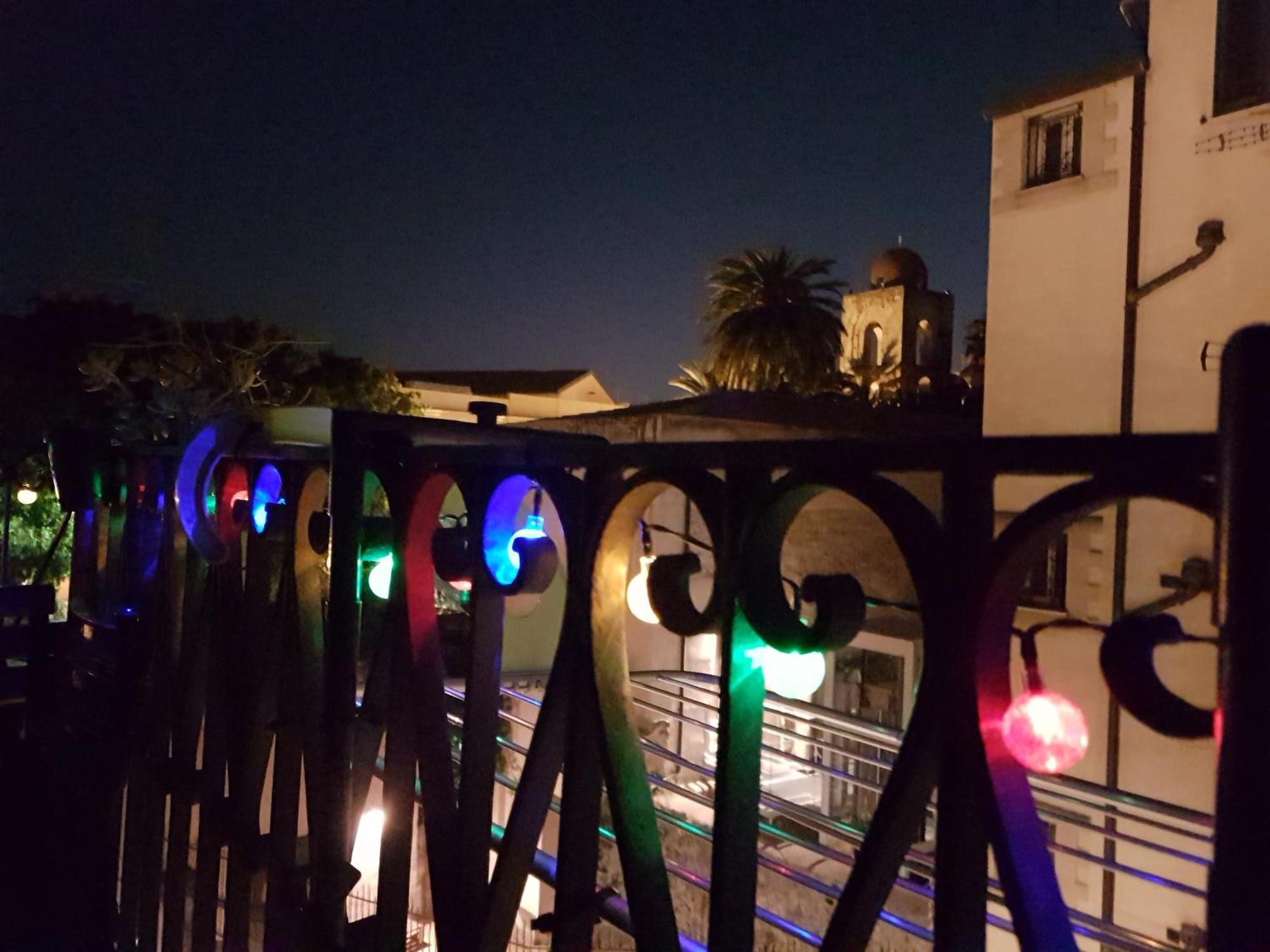 Casa Vacanze Villa D'Orleans Palermo Exterior photo