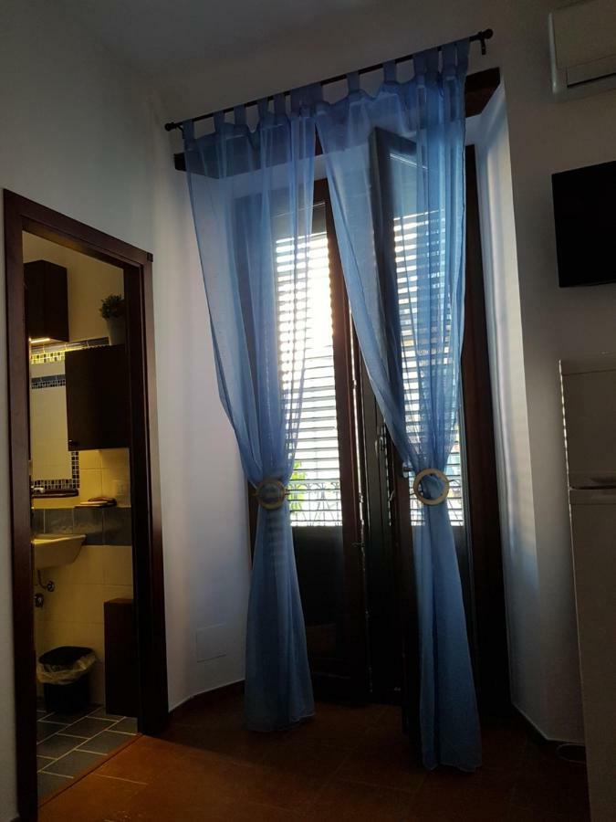 Casa Vacanze Villa D'Orleans Palermo Exterior photo